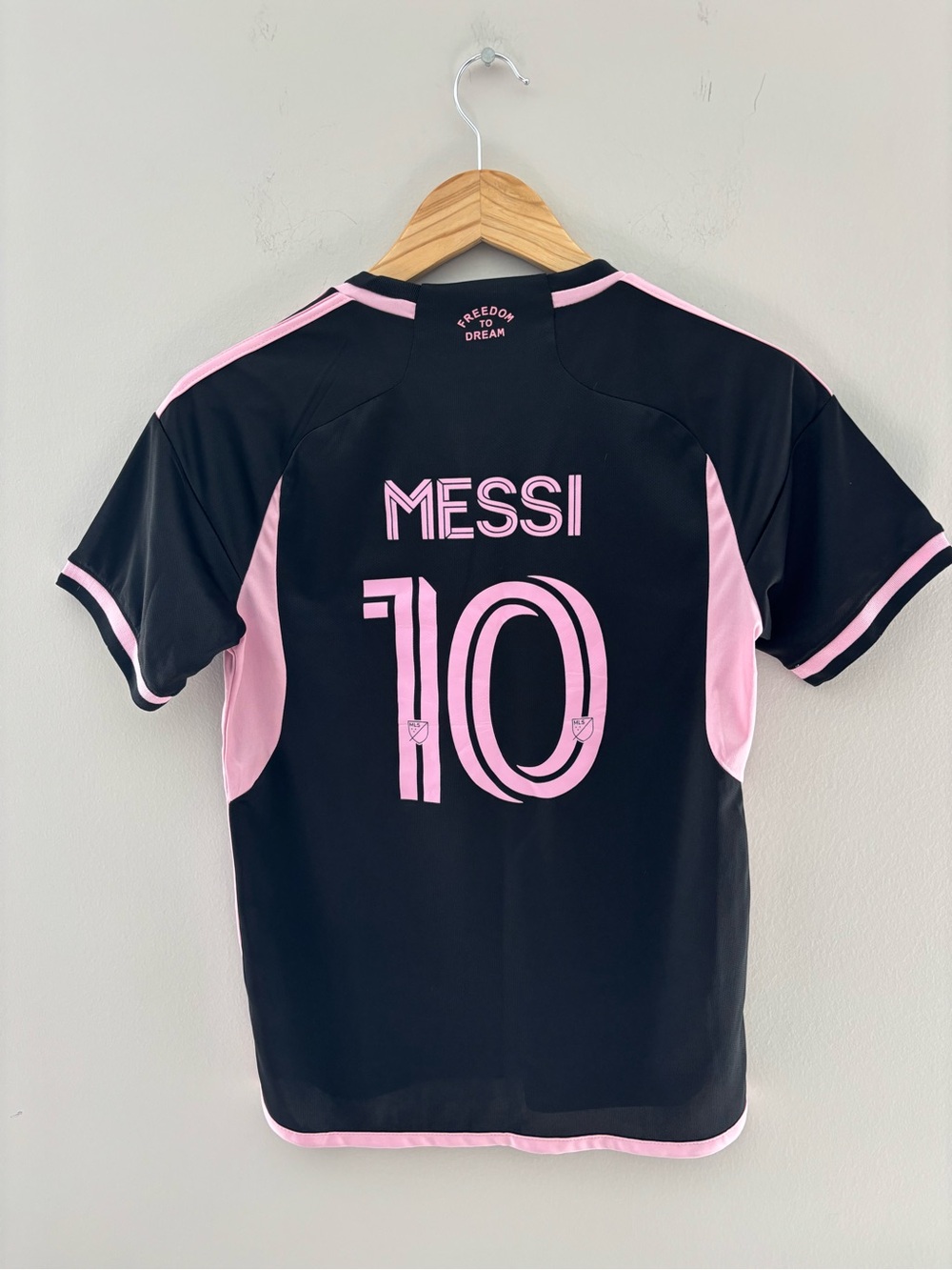 Messi #10 Black Pink Soccer Jersey Football Futbol Fan Set Size YOUTH L